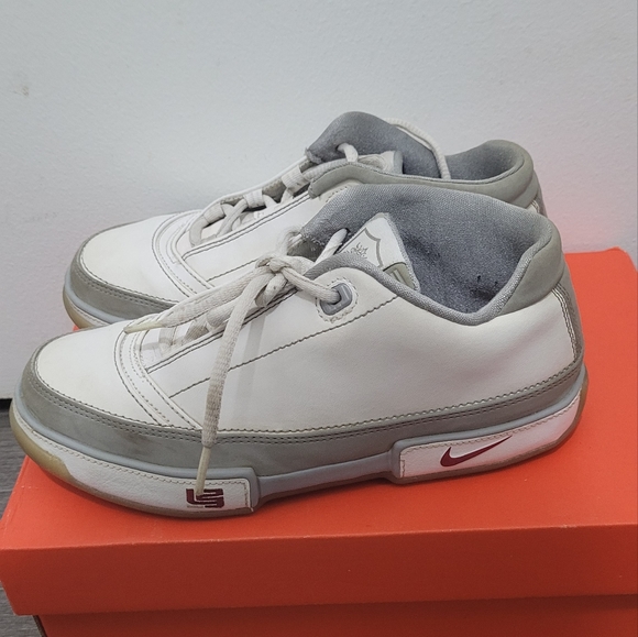 Zoom lebron low for kids - Picture 5 of 6